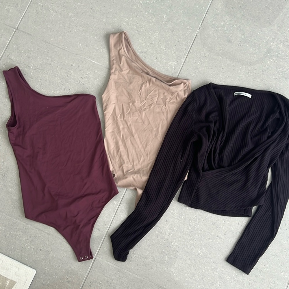 Abercrombie Body Suits and Long Sleeve Crop Top